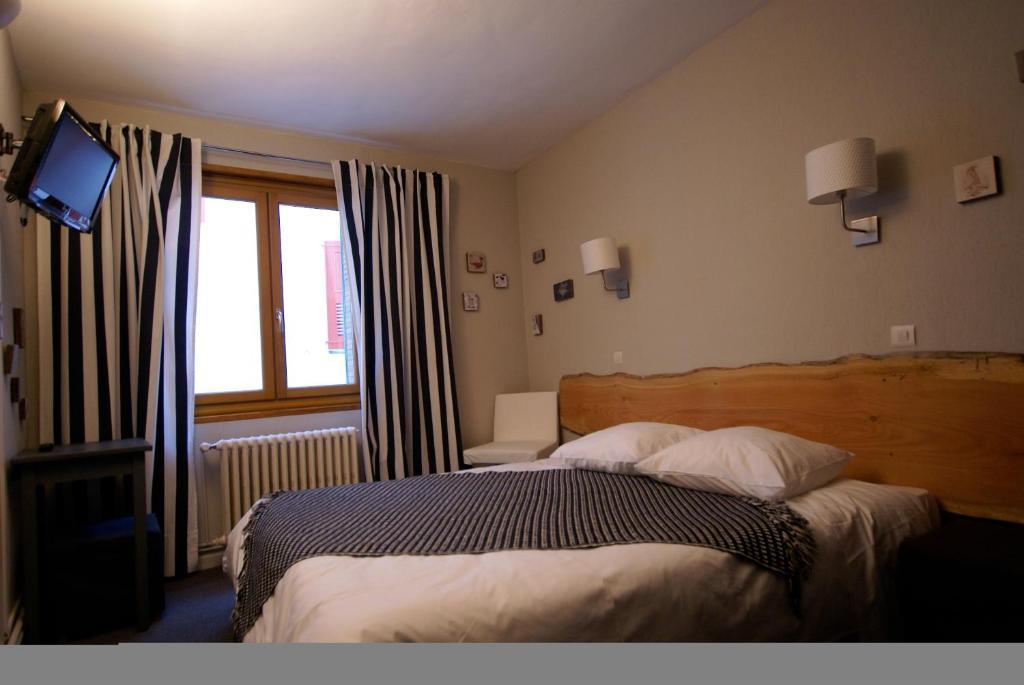 Hotel De La Placette Barcelonnette Zewnętrze zdjęcie